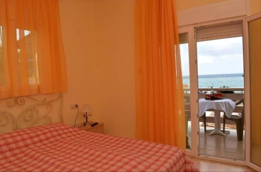 Suites Pierion Musses Skala Potamias Exterior foto
