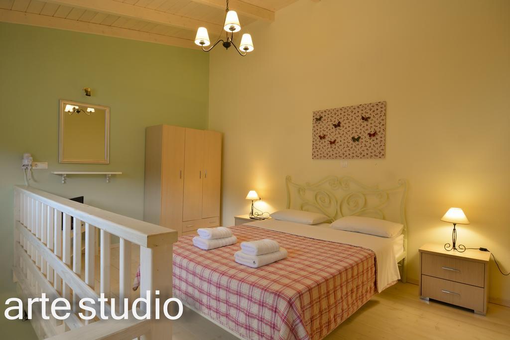 Suites Pierion Musses Skala Potamias Exterior foto